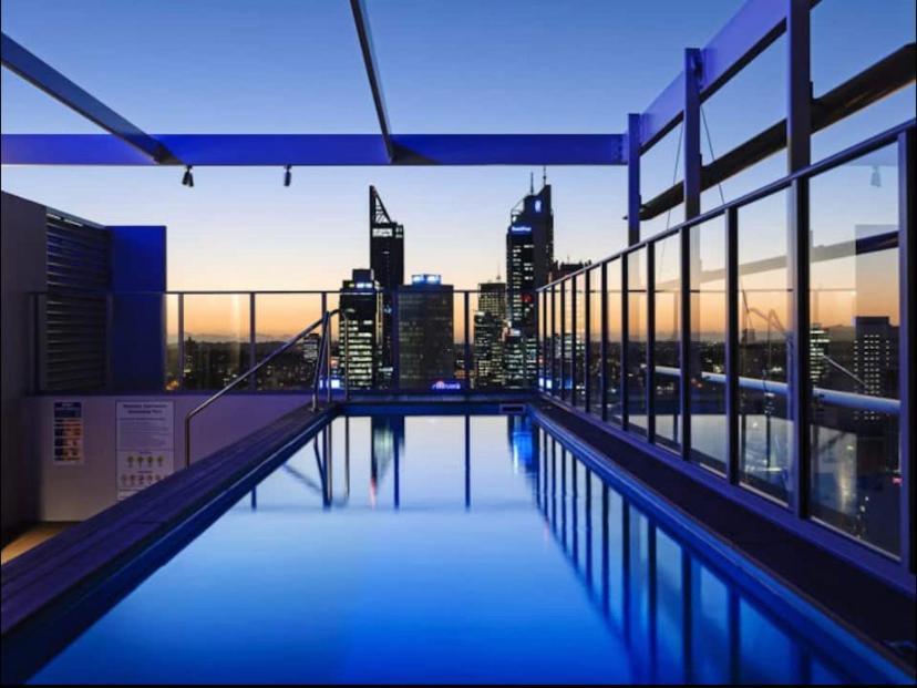 In The City Perth 1B1B Pool And Nice View Luaran gambar