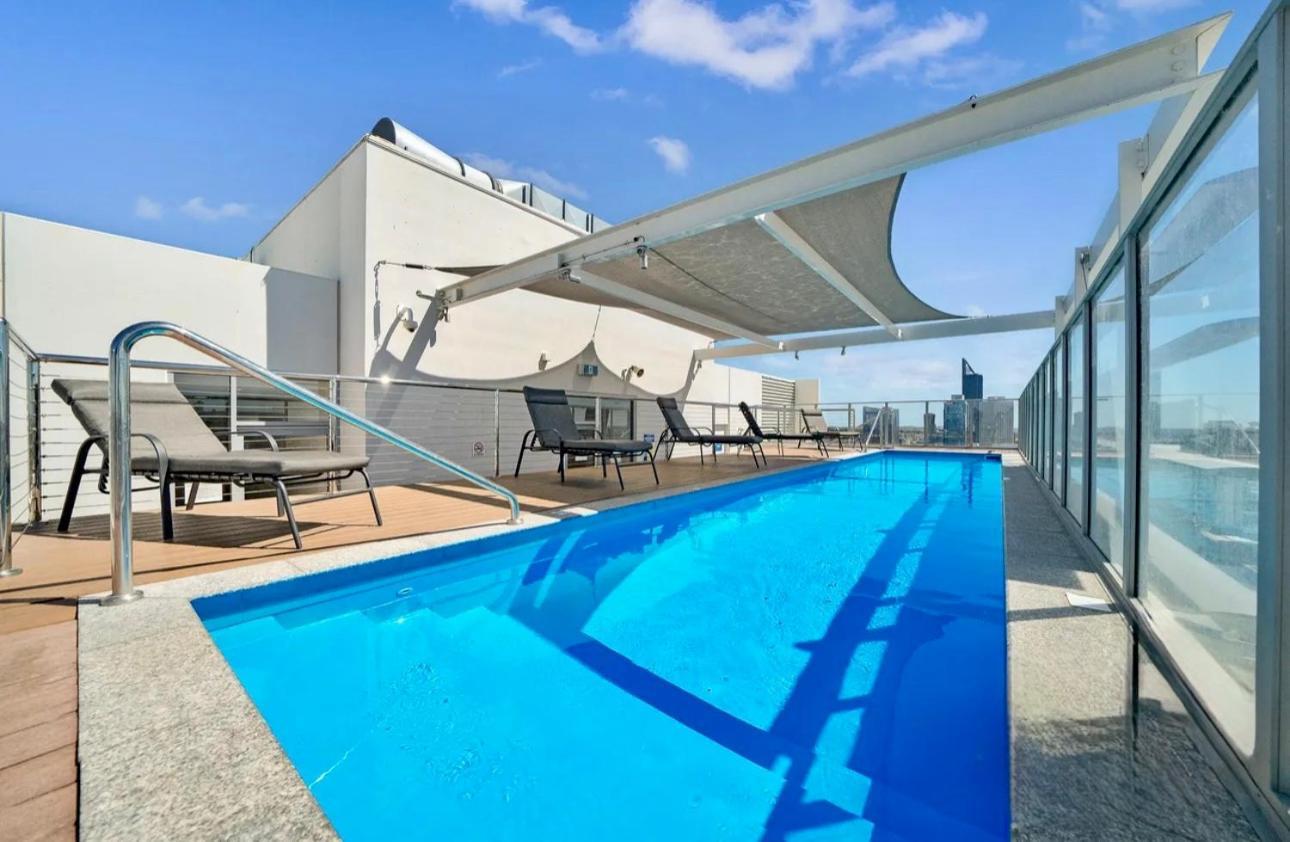 In The City Perth 1B1B Pool And Nice View Luaran gambar